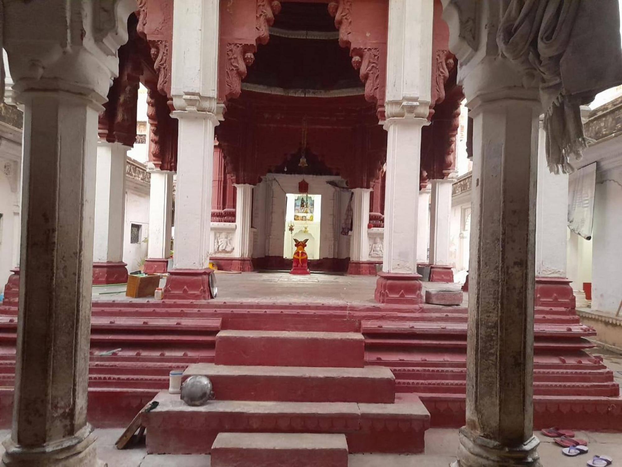 Kiran Residency Near Vishwanath Temple — Photos 1