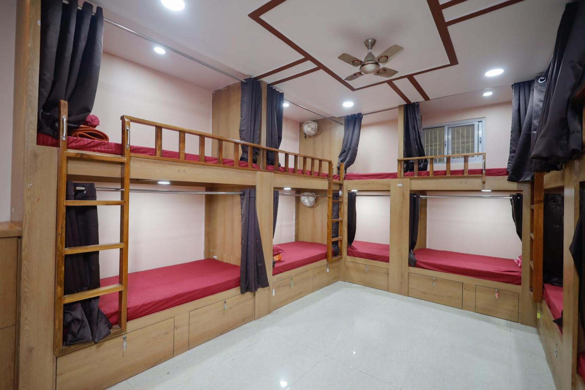 Kiran Residency Near Vishwanath Temple — Photos 3